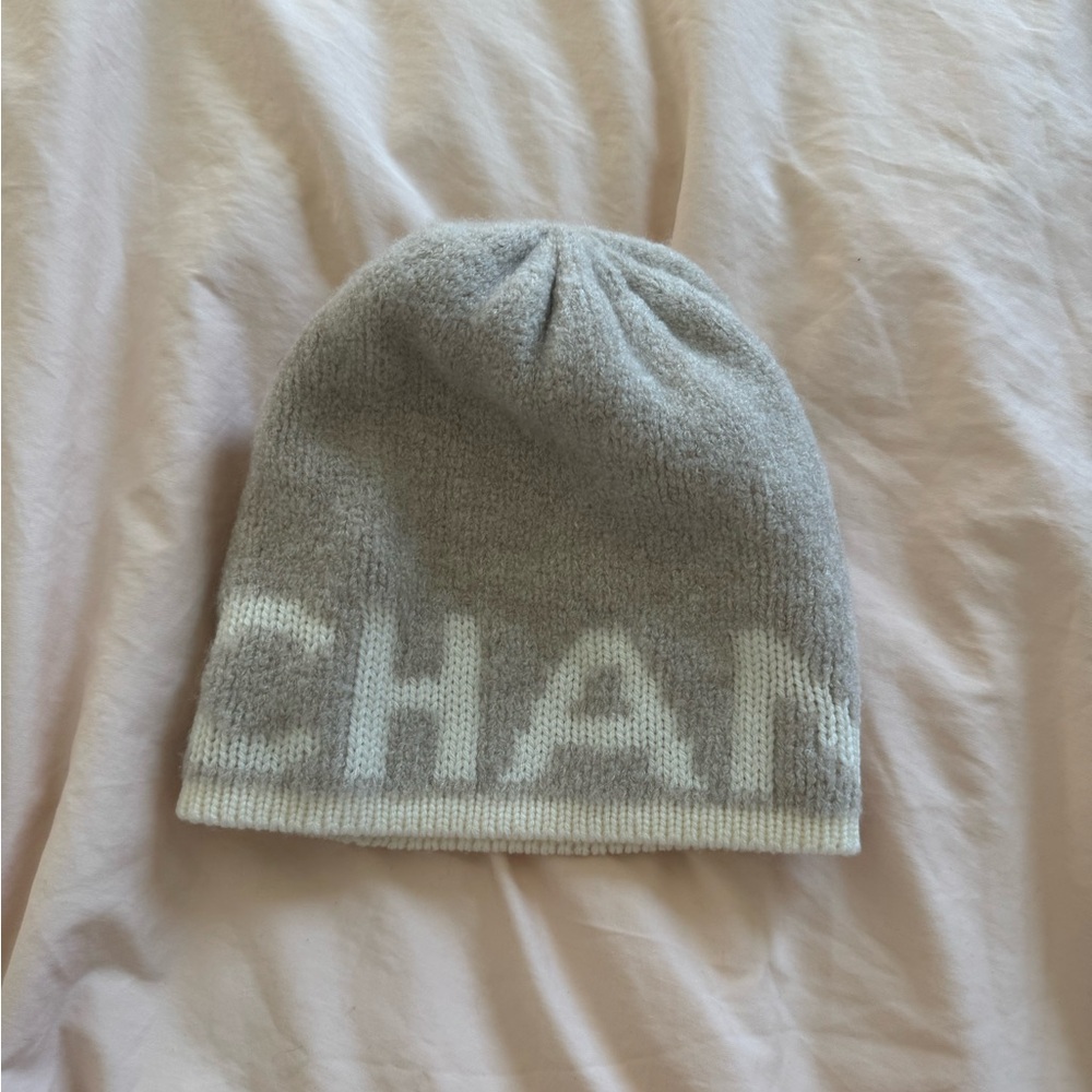 Chanel Beanie Hat (Cashmere, wool) New